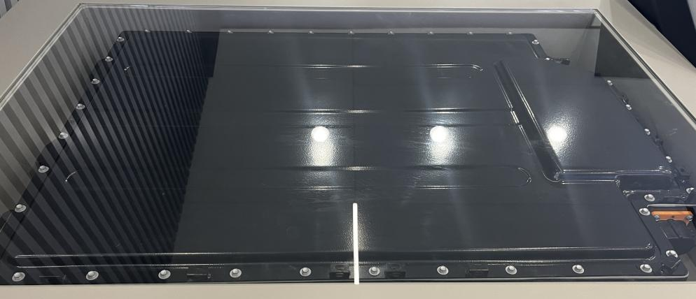 助力坦克热销 蜂巢能源携全新插混快充电芯亮相北京车展 助力坦克热销 蜂巢能源携全新插混快充电芯亮相北京车展