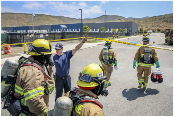 从“泼天富贵”到“祸从天降”!万亿储能赛道“又火了” 从“泼天富贵”到“祸从天降”!万亿储能赛道“又火了”