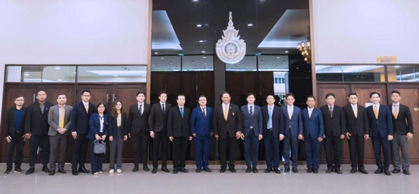 牵手泰国东北部皇家科技大学 蜂巢能源推进本地化电池研究和人才培养 牵手泰国东北部皇家科技大学 蜂巢能源推进本地化电池研究和人才培养