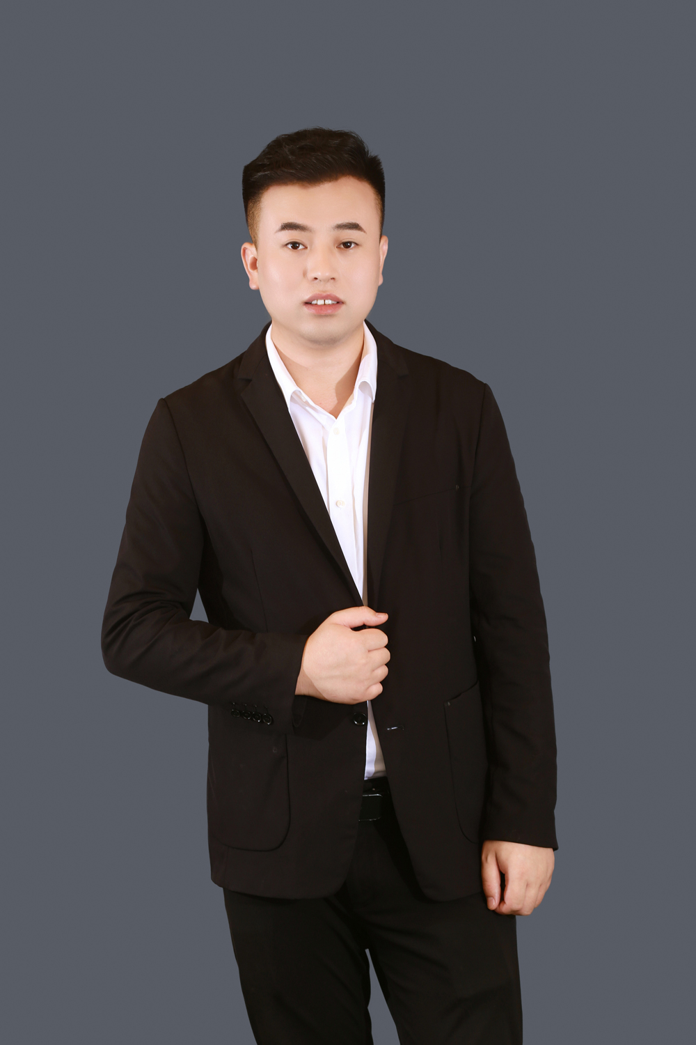 第14届(2024年)中国电池行业年度人物:李付超 第14届(2024年)中国电池行业年度人物:李付超