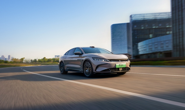 汉DM-i智驾版共推出5款车型,售价16.88万~22.58万元;汉EV智驾版共推出5款车型,售价17.98万~23.58万元,开创B+C级轿车全民智驾,加配不加价! 汉DM-i智驾版共推出5款车型,售价16.88万~22.58万元;汉EV智驾版共推出5款车型,售价17.98万~23.58万元,开创B+C级轿车全民智驾,加配不加价!