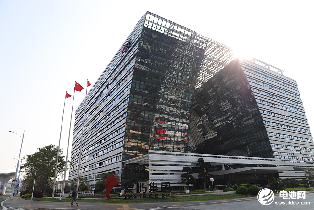 中国电池新能源产业链调研采访团一行参观考察厦门象屿 中国电池新能源产业链调研采访团一行参观考察厦门象屿