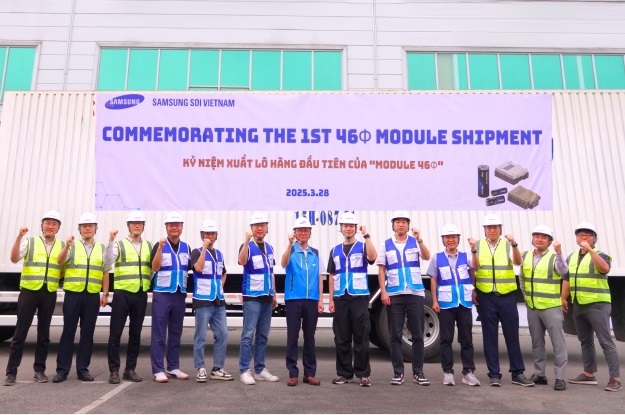 越南子公司举行46系列电池模块出货仪式 图/三星SDI 越南子公司举行46系列电池模块出货仪式 图/三星SDI