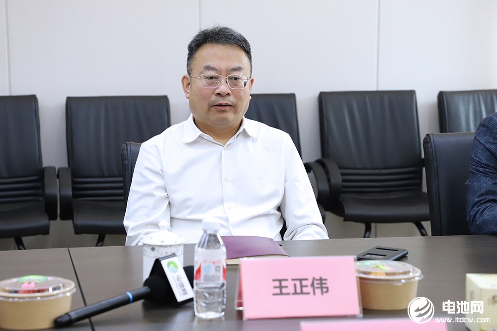 星恒电源资深副总裁/首席技术官王正伟 星恒电源资深副总裁/首席技术官王正伟