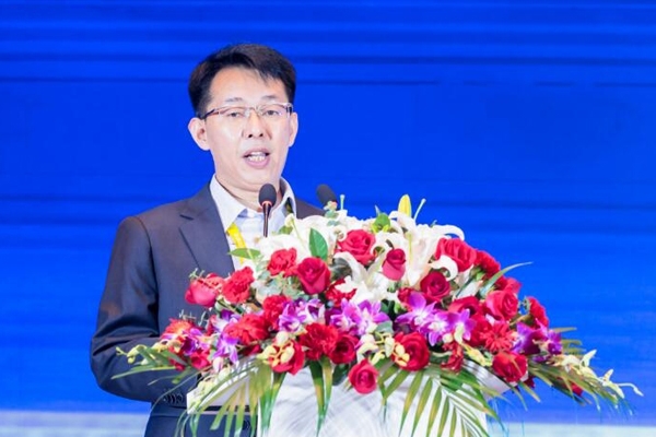 中关村新型电池技术创新联盟秘书长、电池百人会理事长于清教 中关村新型电池技术创新联盟秘书长、电池百人会理事长于清教