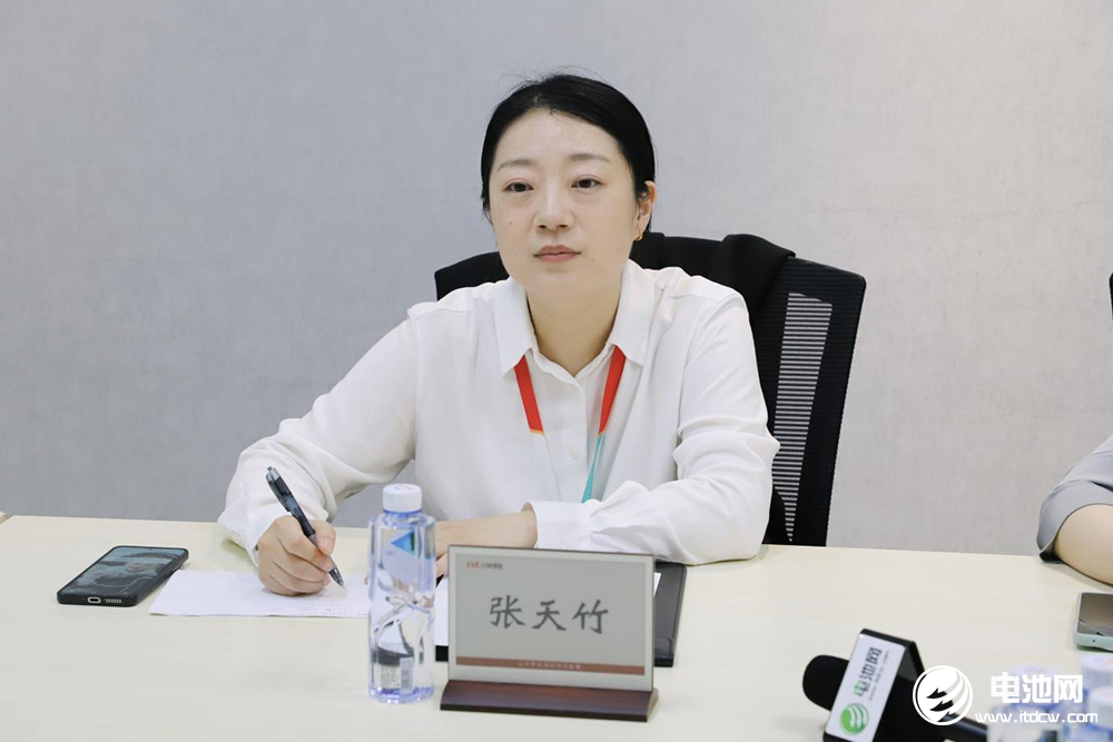 中国电池新能源产业链调研采访团(广东站)一行到访亿纬锂能 中国电池新能源产业链调研采访团(广东站)一行到访亿纬锂能