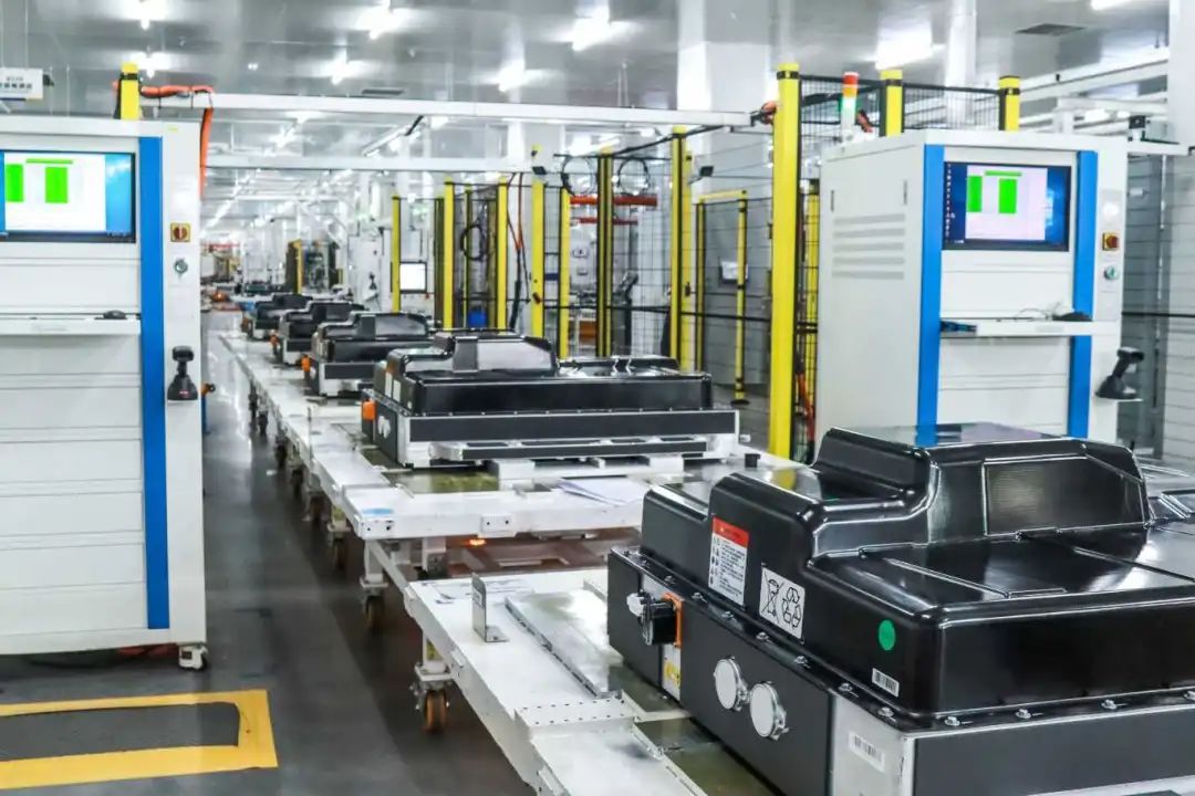 蜂巢能源第30万套堡垒越野电池在遂宁基地正式下线 蜂巢能源第30万套堡垒越野电池在遂宁基地正式下线