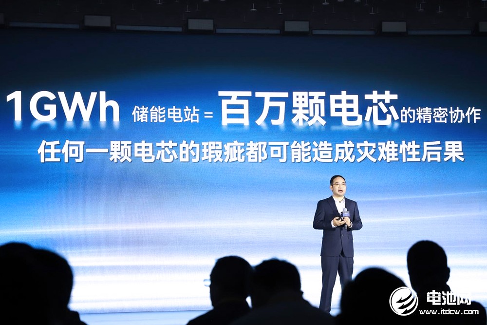 宁德时代点名储能行业“参数通胀”!欲用587Ah定义下一代储能 宁德时代点名储能行业“参数通胀”!欲用587Ah定义下一代储能