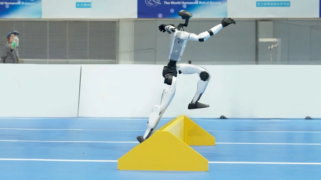 图片来源:宇树科技 图片来源:宇树科技