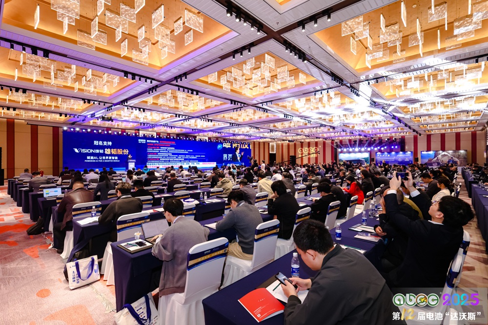 蜂巢能源2.3GWh半固态电池量产线交付在即 蜂巢能源2.3GWh半固态电池量产线交付在即