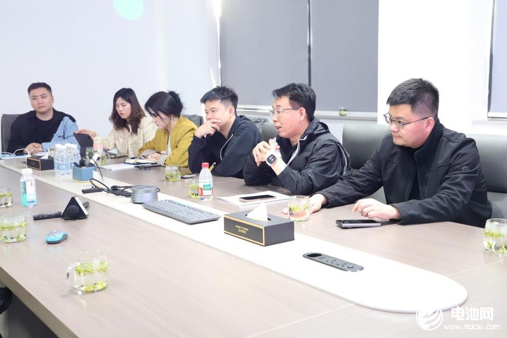 中国电池新能源产业链调研团一行到访金羽新能 中国电池新能源产业链调研团一行到访金羽新能