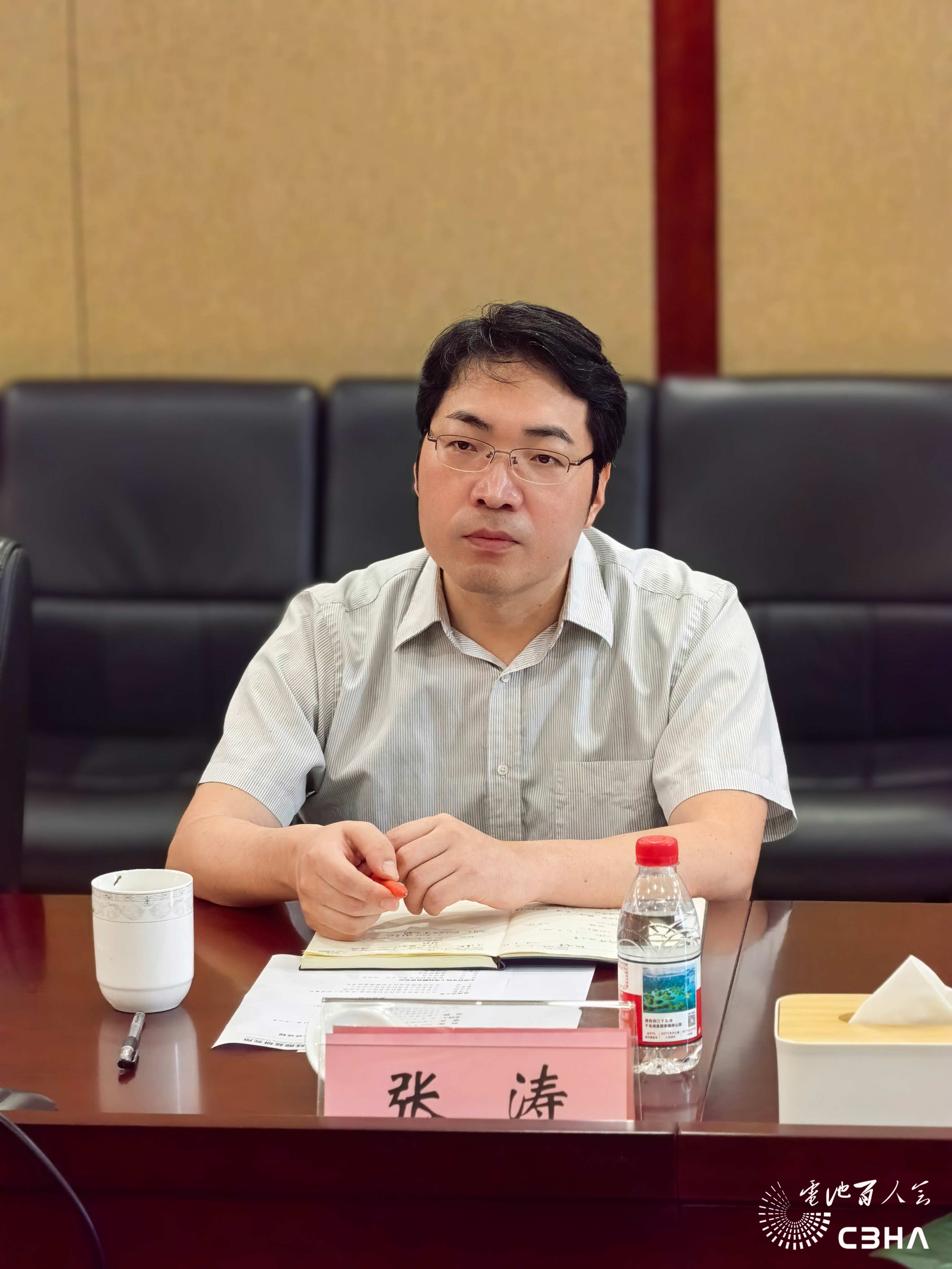 中国科学院上海硅酸盐研究所能源材料研究中心主任/研究员张涛 中国科学院上海硅酸盐研究所能源材料研究中心主任/研究员张涛