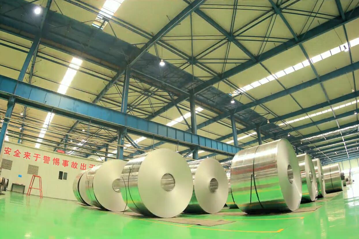 电池铝箔需求快速增长 常铝股份拟3.5亿元