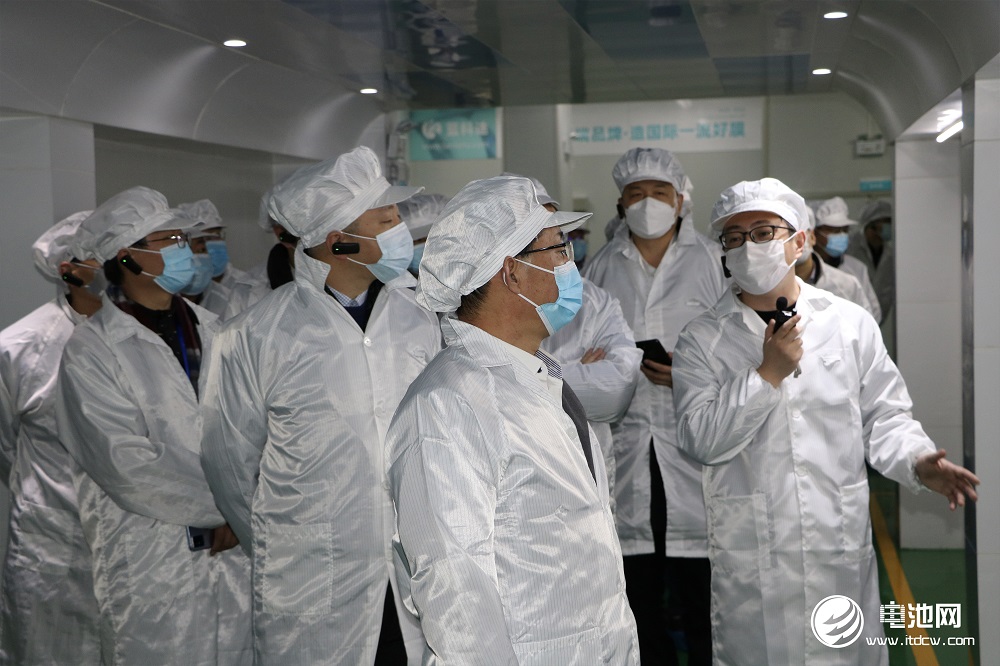 聚焦电池供应链安全 企业家代表参观海融