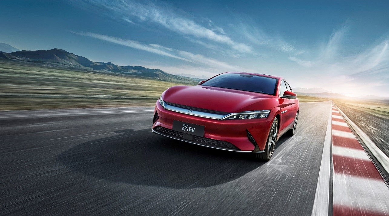 从300万辆到500万辆 新能源汽车由量变到质