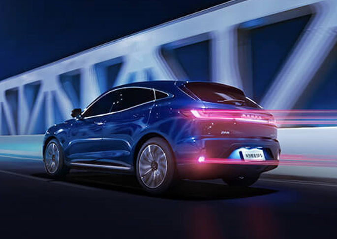 上半年新能源汽车上险量同比增长222% 华