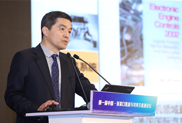 欧阳明高：2025年新能源革命在中国是一个