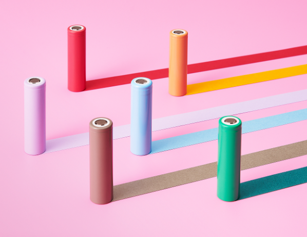 全球电动车爆发 韩国三家电池厂已获16