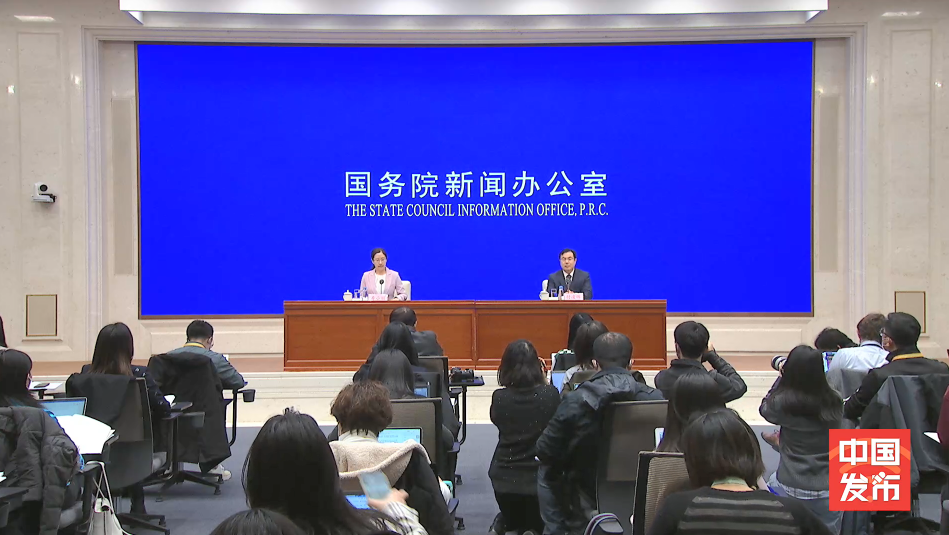 国新办：10月光伏电池产品产量同比增长