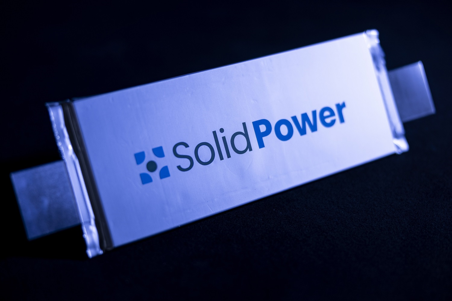牵手Solid Power！宝马集团2025年将推出首款