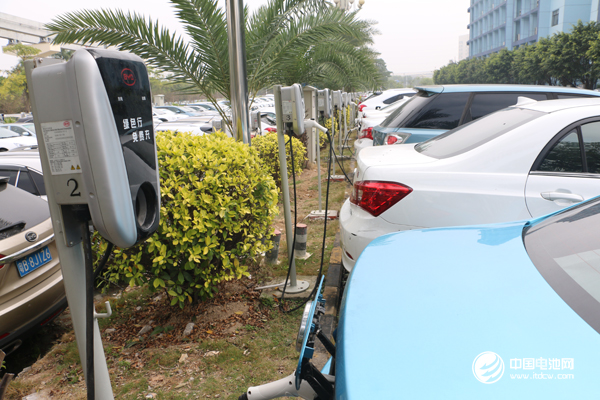 1月新能源汽车销量表现抢眼 置换需求逐