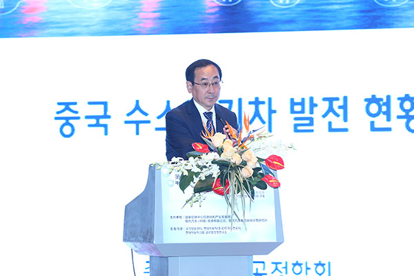 中汽协张进华：燃料电池商业化技术基本