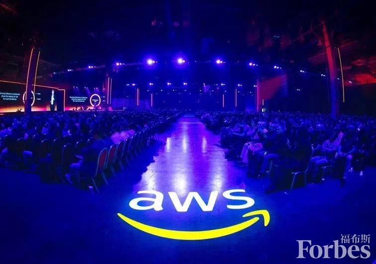 年终盘点:产业互联网新风口 万亿赛道上不缺顶级玩家