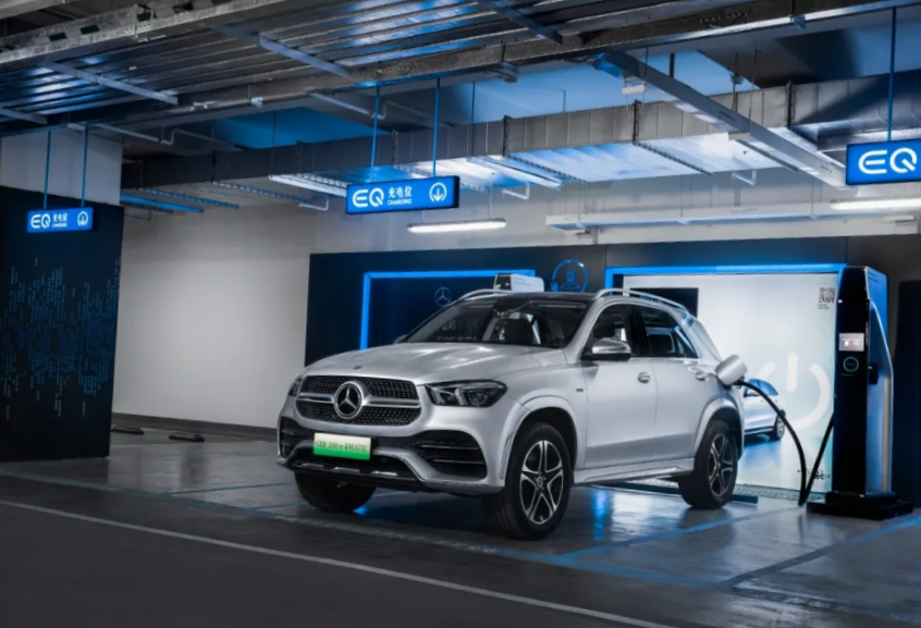 2020年奔驰在华新能源车型增势良好 今年
