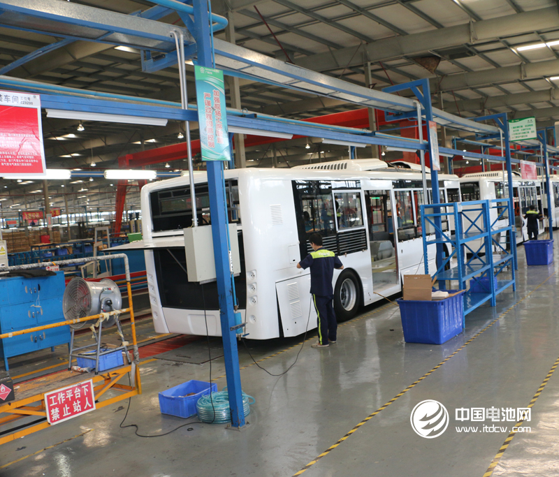 武汉新能源汽车发展新政出台 对新建加氢