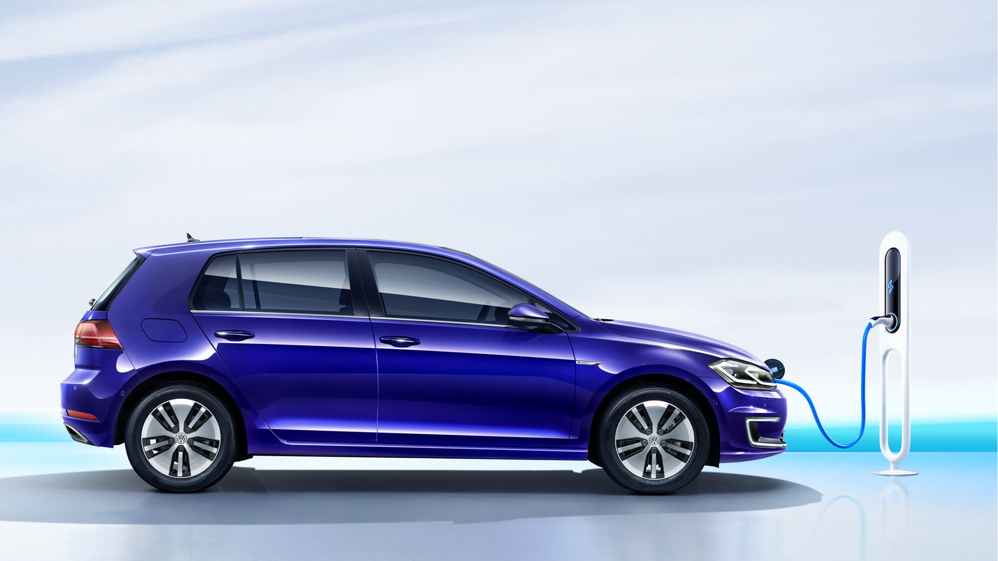 欧盟将投巨资建设充电桩 未来市场规模万