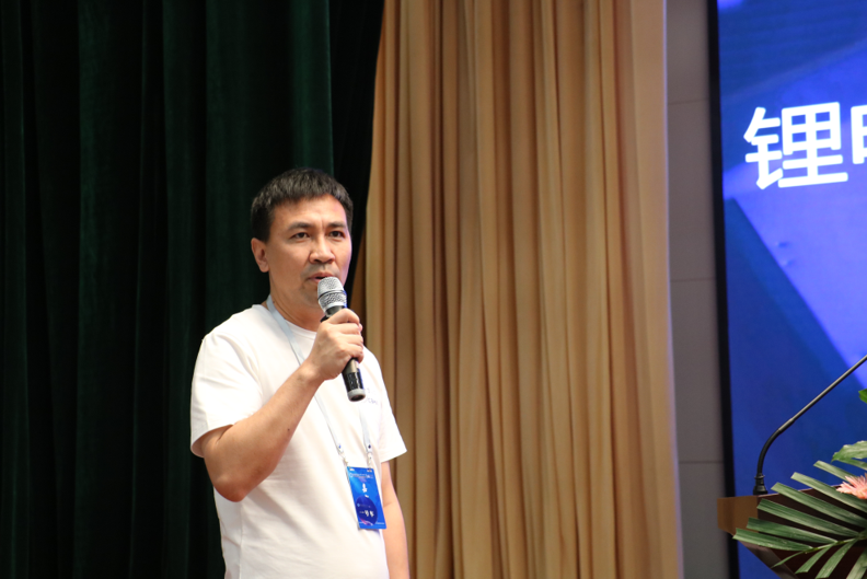 比克电池滕鑫：智能物联时代 3C锂电产品