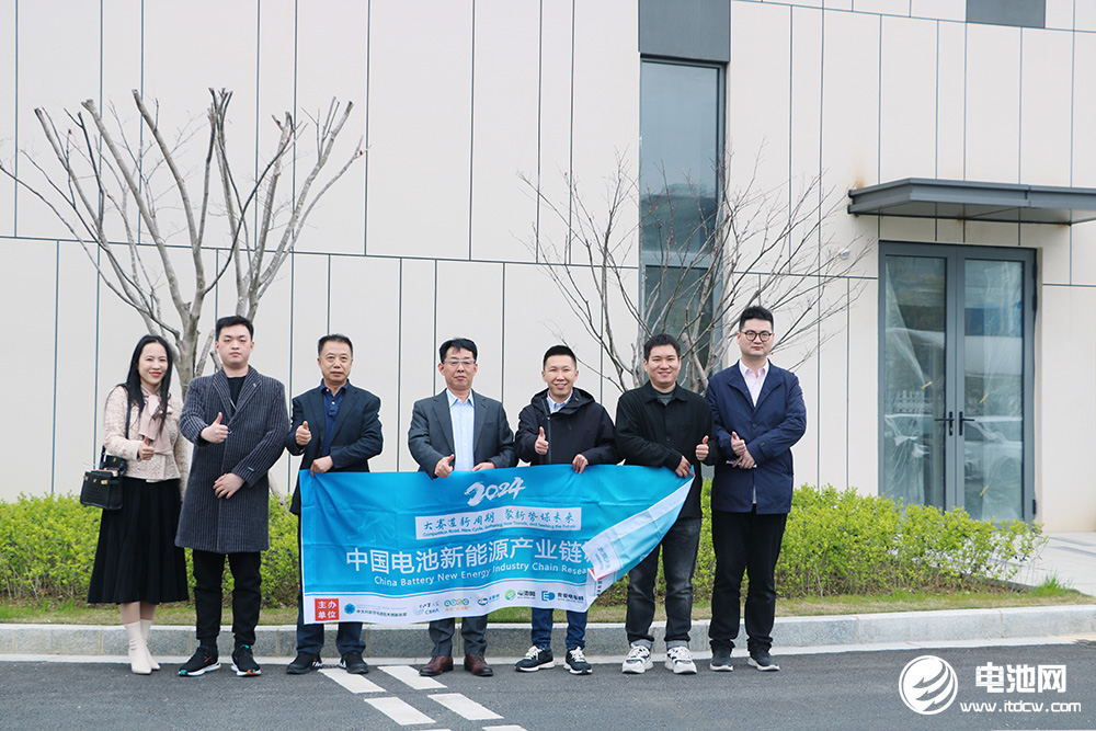 专注超微细粉体产品 爱科新材超细碳酸钠