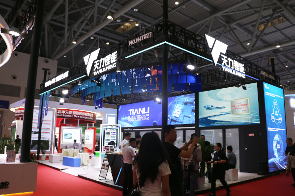 精耕细作打造核心产品 天力锂能携全系列