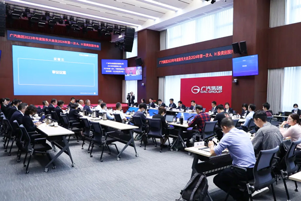 曾庆洪：上半年价格战已打得头破血流 预计