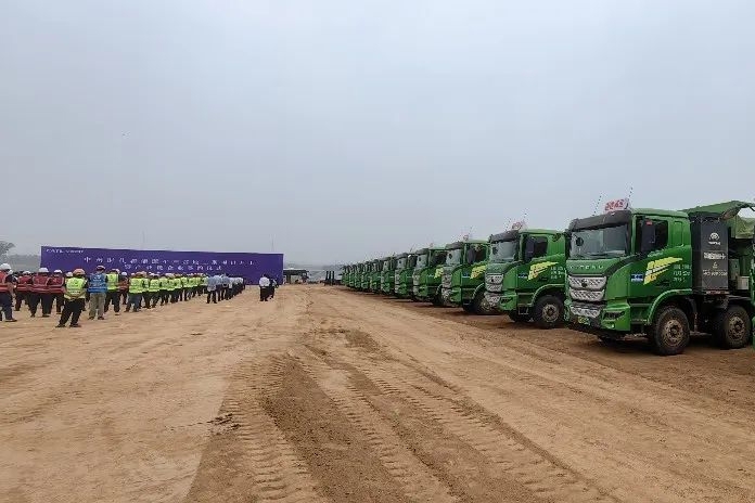 宁德时代140亿电池项目迎新动态！9个产业