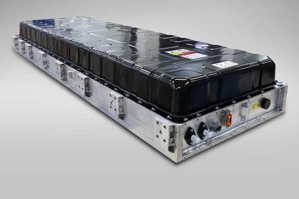 蜂巢能源2C快充 100kWh商用车电池系统下线