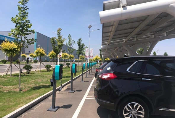 这一新能源车企四年半亏损超251亿 子公司