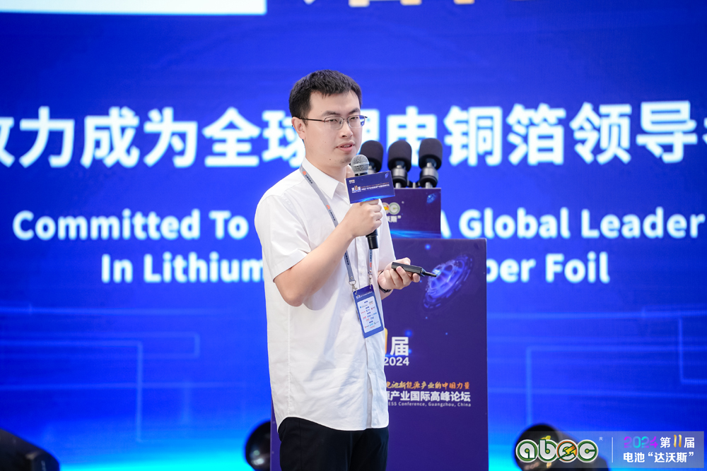 钠电池接连上车，破解电动车补能难题和安全