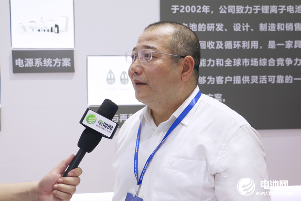 AI驱动消费电子换代潮 消费类锂电池市场