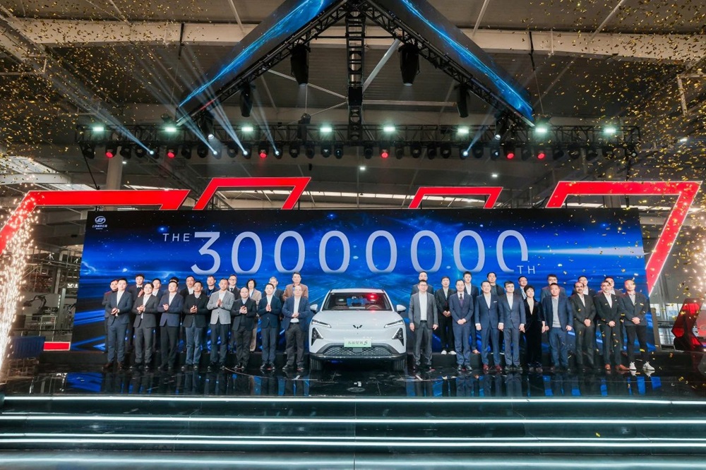 上汽通用五菱第3000万辆整车下线！新能源