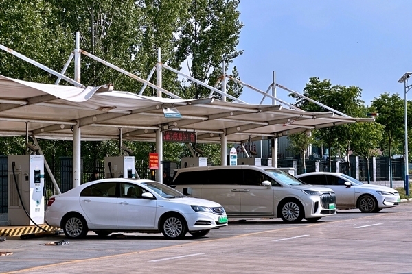 约27亿元！工信部公示2022年度新能源汽车