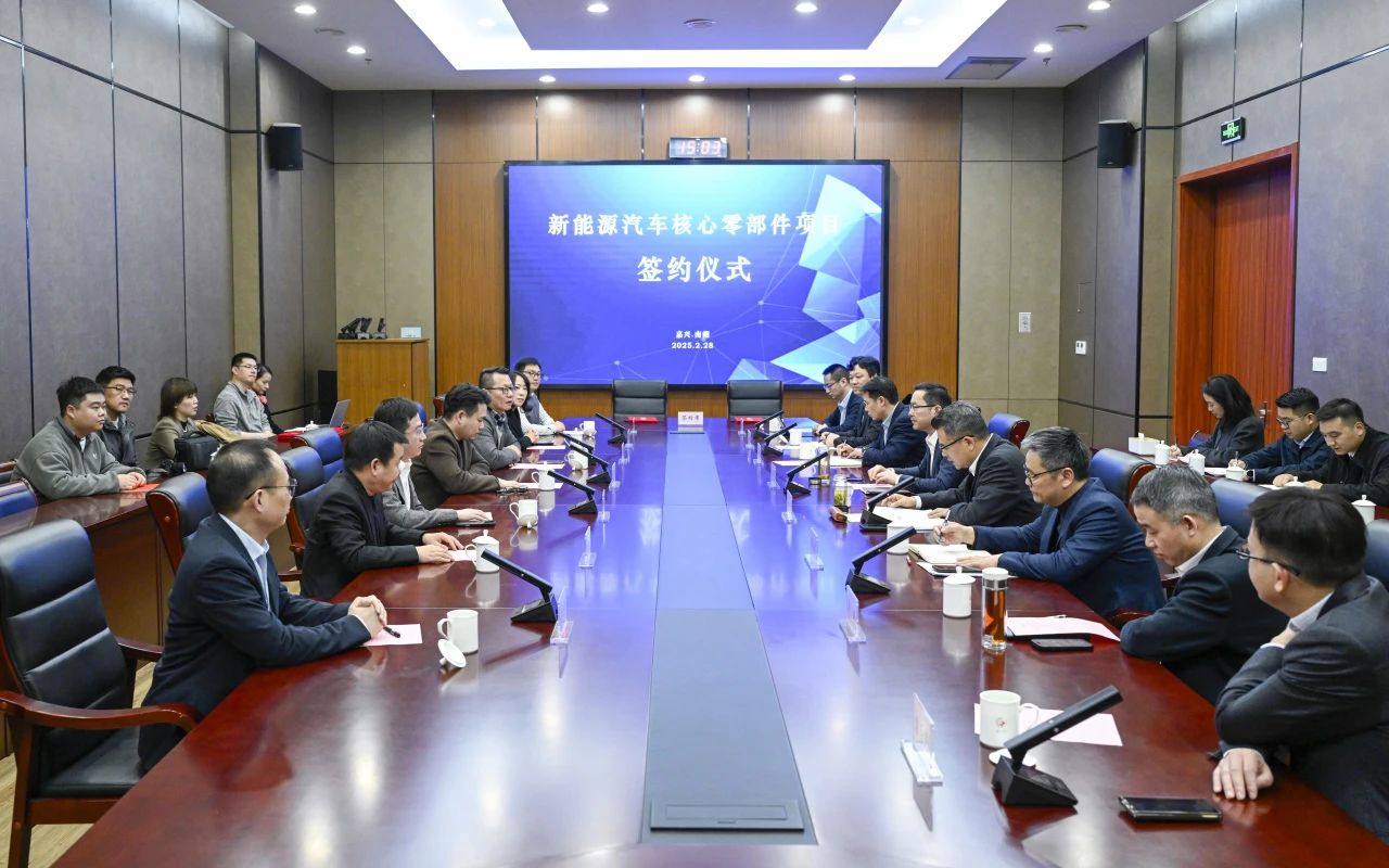 比亚迪56亿美元融资创汽车行业纪录！宁德时