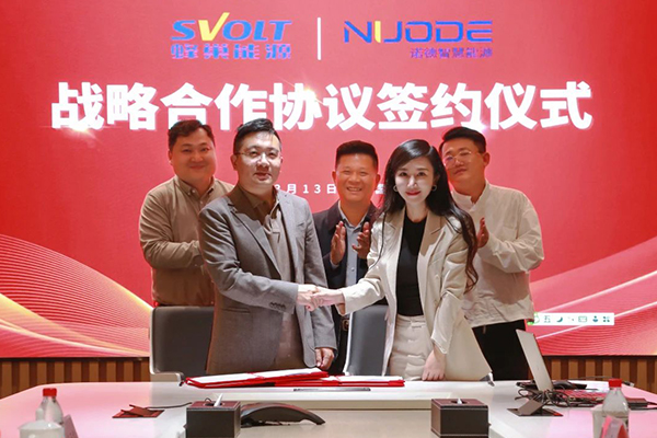 蜂巢能源携手诺德智慧能源打造TOP级零碳