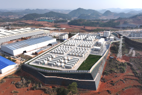 我国首个大型锂钠混合储能站投产 绿电占