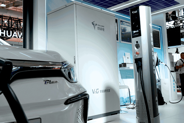补能新突破 特来电高低压一体化群充电系