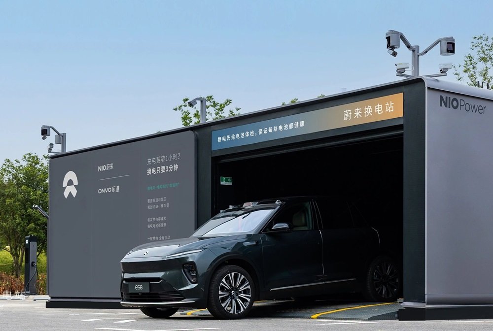 蔚来二季度营收190.1亿元 现金储备272亿元