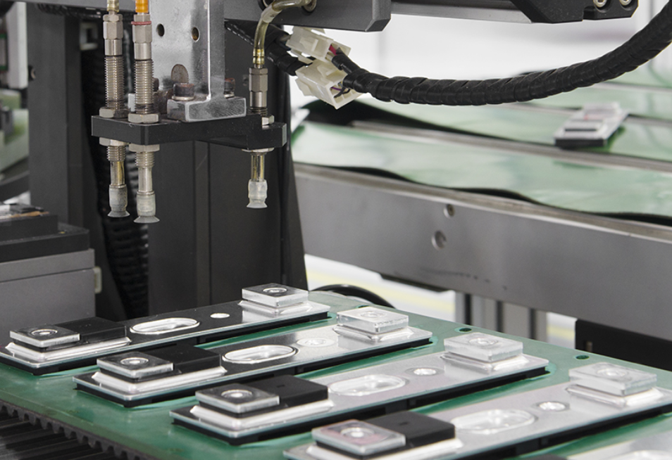 合计投资20亿元！震裕科技“赌上”新兴赛道