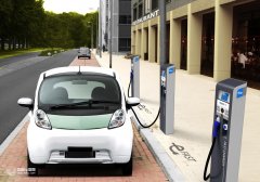 斥3亿英镑！英国2年内电动车超快速充电